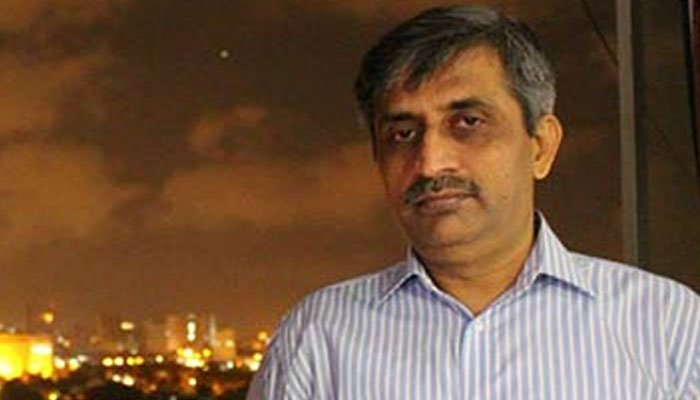 طیارہ حادثہ: سینئر صحافی انصار نقوی کی میت کی شناخت، نماز جنازہ آج ہو گی