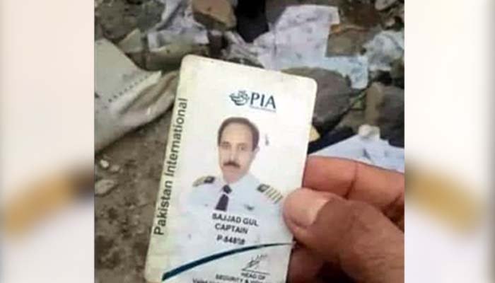 طیارہ حادثہ: جہاز کے کپتان سجاد گل کی لاش کی شناخت ہو گئی