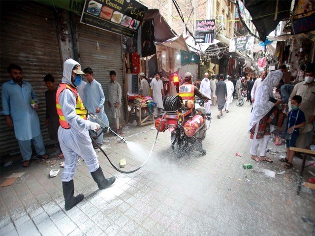 ملک میں کورونا کے 2 ہزار 255 نئے کیس، مریضوں کی تعداد 34 ہزار سے تجاوز