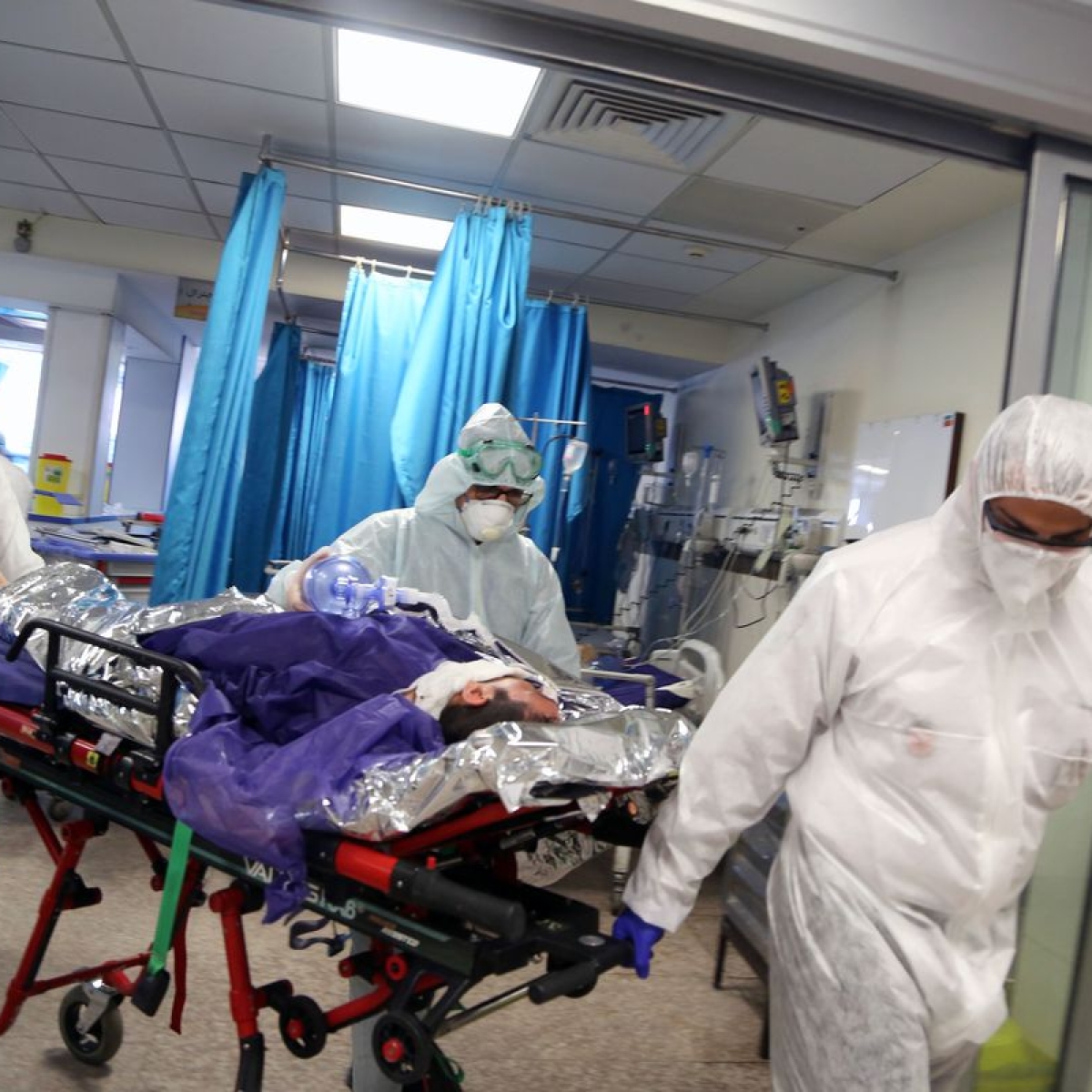 کرونا کی وجہ سے برطانیہ میں 4 ہزار قیدیوں کو جیل سے رہائی