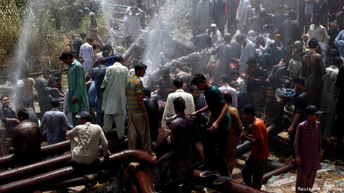 کورونا کے ساتھ ہیٹ ویو، شہریوں کے لیے دوہری مشکل