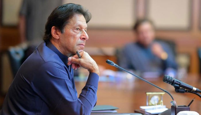 وزیراعظم لاعلم، بااثر بیوروکریٹس نے اربوں کی زمین الاٹ کرا لی