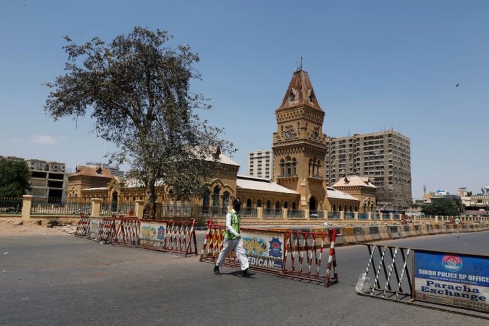 لاک ڈاؤن” ۔۔آخر کب تک۔۔؟