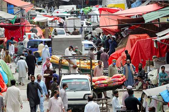 پشاور اور کوئٹہ میں سمارٹ‌ لاک ڈاؤن کے باوجود ایس او پیز کی خلاف ورزی جاری