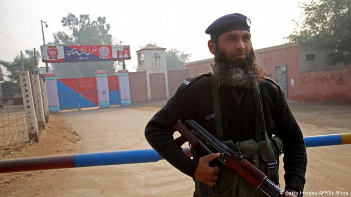 پاکستانی جیلیں کورونا وائرس کی زد میں