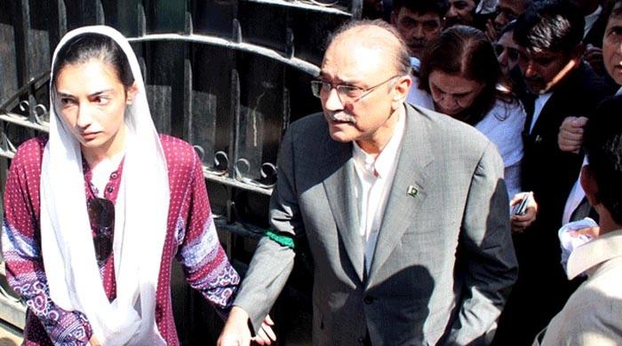 سابق صدر آصف زرداری کے وارنٹ گرفتاری جاری