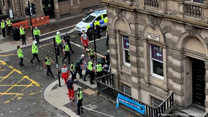 برطانیہ: چاقو سے حملے میں تین افراد ہلاک، حملہ آور مارا گیا