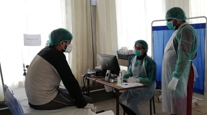 لاہور کے سرکاری اسپتالوں میں کورونا ٹیسٹ کٹس کی شدید قلت