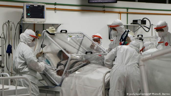 کورونا کا وبائی پھیلاؤ اب مزید تیز رفتار، عالمی ادارہ صحت