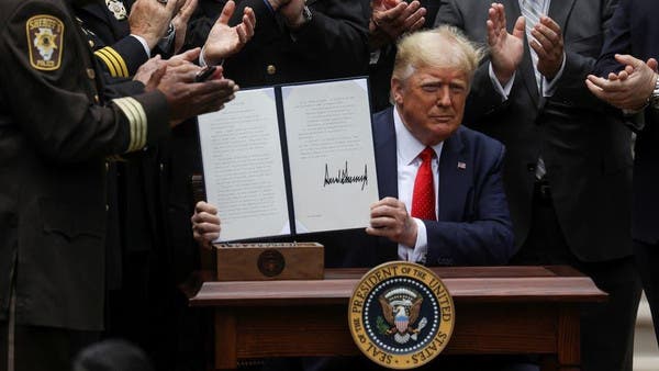 امریکی صدرنے پولیس اصلاحات ایگزیکٹو آرڈر کی منظوری دے دی