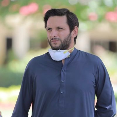 کورونا وائرس میں مبتلا قومی ہیرو شاہد آفریدی کی طبعیت بہتر ہونے لگی