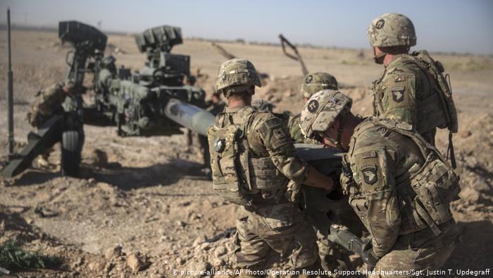 عالمی عدالت کے خلاف امریکی پابندیاں: برطانیہ عدالت کا حامی