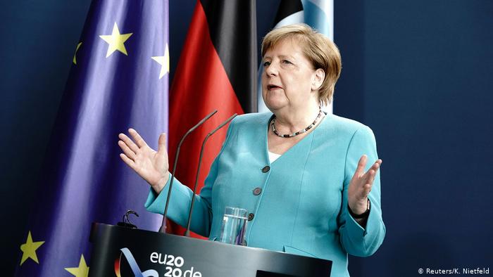 یورپ تاریخ کے انتہائی مشکل ترین دور سے گزر رہا ہے: میرکل