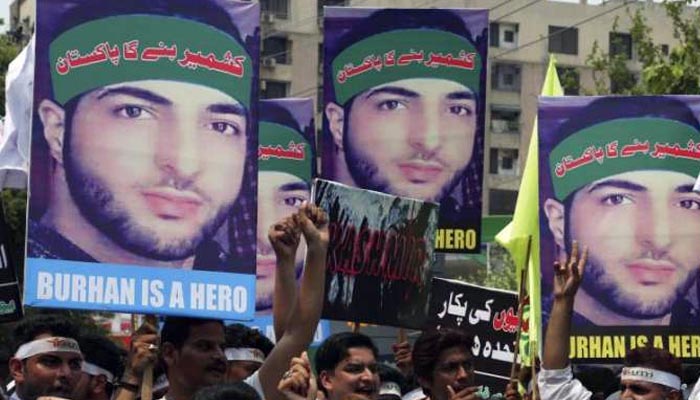 کشمیری حریت کمانڈر برہان وانی شہید کی آج چوتھی برسی منائی جا رہی ہے