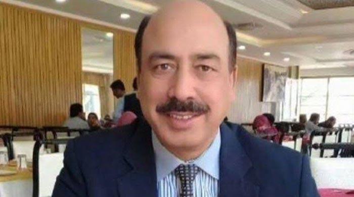 ویڈیو اسکینڈل: نواز شریف کو سزا سنانے والے جج ارشد ملک ملازمت سے برطرف