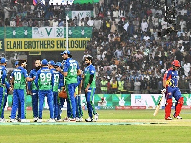 پی ایس ایل 5 : 3 کروڑ 72 لاکھ روپے سے زائد رقم کی ٹکٹیں واپس