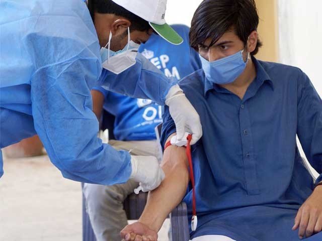 پاکستان میں کورونا مریضوں کی تعداد گھٹ کر 31405 رہ گئی