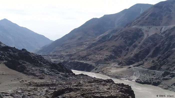 پاکستان کی تاریخ کے سب سے بڑے ڈیم کی تعمیر کا آغاز