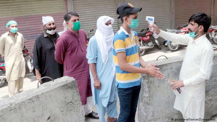 عوام قاتل، عوام مقتول: بغیر ماسک کے پھرنا موت بانٹنا ہے