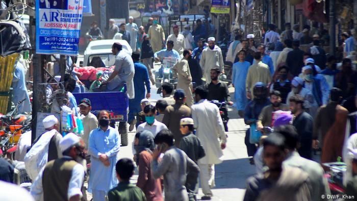 آبادی بم کی ٹک ٹک جاری: پاکستان اب دنیا کا پانچواں بڑا ملک