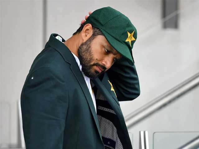 شکست کے باوجود کپتان کا ہتھیار ڈالنے سے انکار