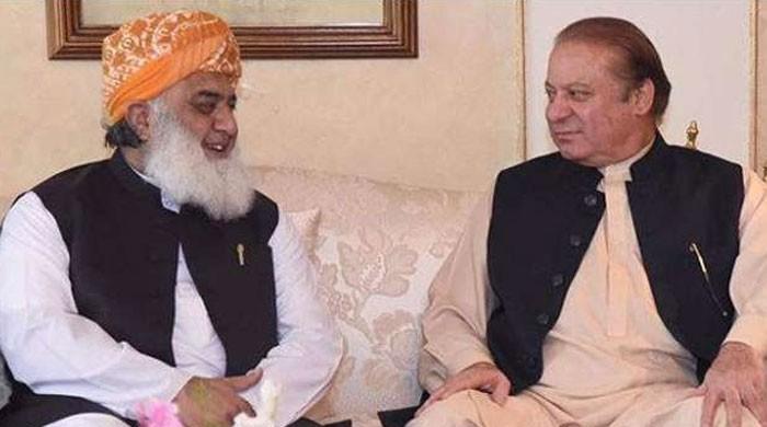 سابق وزیراعظم نواز شریف کا مولانا فضل الرحمان کو فون