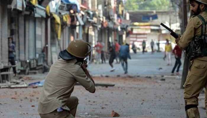 بھارتی فوج کی بربریت، پاکستانی ہونے کا الزام لگا کر 3 کشمیریوں کو شہید کر دیا