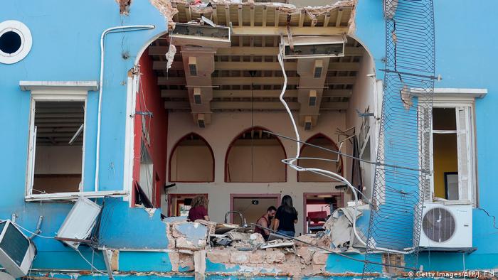 بیروت دھماکوں کی بین الاقوامی تفتیش نہیں ہو گی، لبنانی صدر