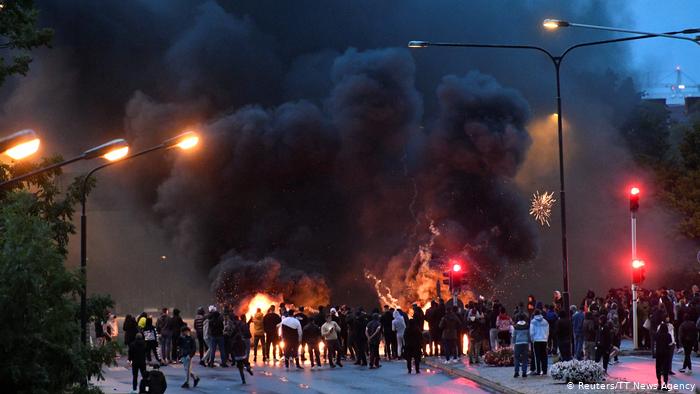 سویڈن میں قرآن کو نذر آتش کیے جانے کے بعد احتجاج و مظاہرے