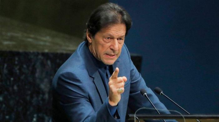 مقبوضہ کشمیر میں بھارتی مظالم کی انتہا، حق خود ارادیت کو دبایا جا رہا ہے: وزیراعظم