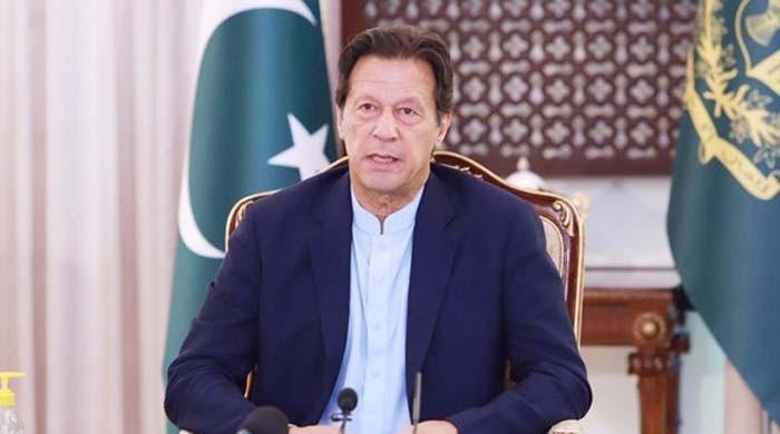 فوج سے بہترین تعلقات ہیں اور فوج حکومت کی تمام پالیسیوں کی حمایت کرتی ہے: وزیراعظم