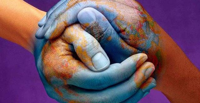 دکھی انسانیت کی خدمت