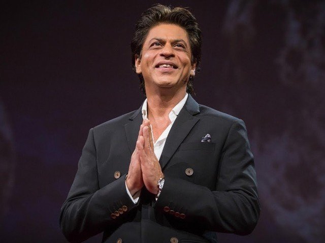 لڑکی کو اپنی گرل فرینڈ کہنے پر شاہ رخ خان کی پٹائی ہو گئی