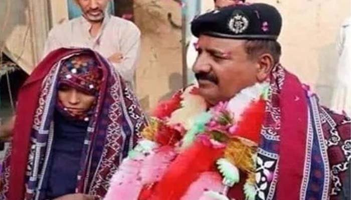 کشمور واقعہ: پولیس افسر محمد بخش کا کراچی تبادلہ