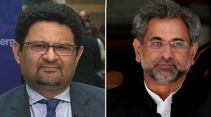 ایل این جی ریفرنس: شاہد خاقان عباسی اور مفتاح اسماعیل پر فرد جرم عائد