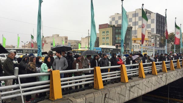 حسن روحانی کی معاون کی مظاہرین کو دہشت گرد قرار دے کران پر گولی چلانے کی حمایت