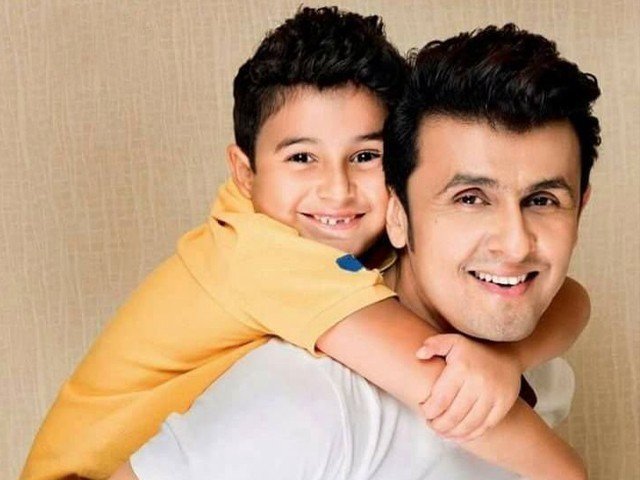 میں نہیں چاہتا میرا بیٹا بھارت جیسے ملک میں گلوکار بنے، سونونگم