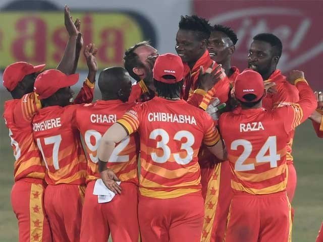 تیسرا ون ڈے؛ زمبابوے نے پاکستان کو سپر اوور میں شکست دیدی