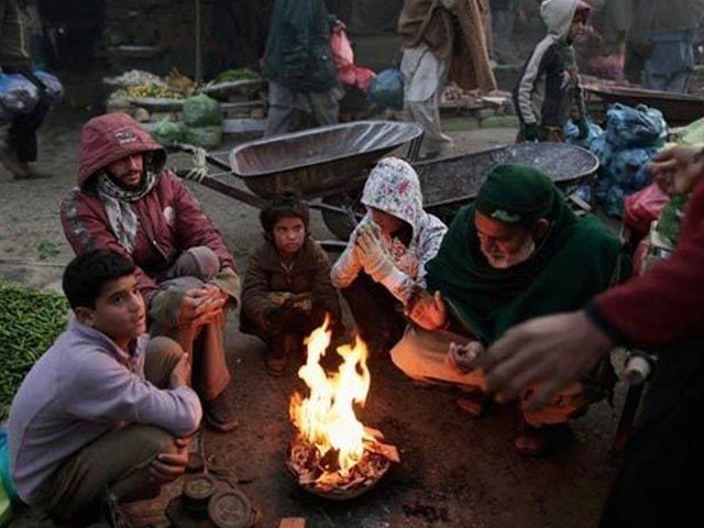 ملک کے بیشتر علاقوں میں بارشوں کے باعث سردی کی شدت میں اضافہ