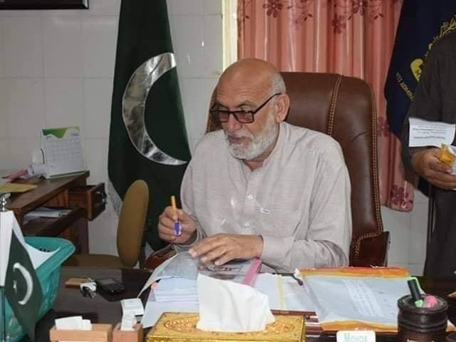 ایڈیشنل ڈائریکٹر خلیفہ گل نواز اسپتال بنوں ڈاکٹر محمد فاروق کورونا سے جاں بحق