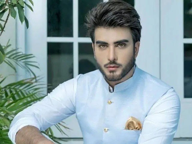 عمران عباس نے خاتون مداح کو اپنے گھر رشتہ بھیجنے کی اجازت دے دی