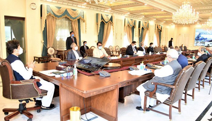 مشیروں اور معاونین سے متعلق عدالتی فیصلے کے بعد حکومت نئی مشکل میں پھنس گئی