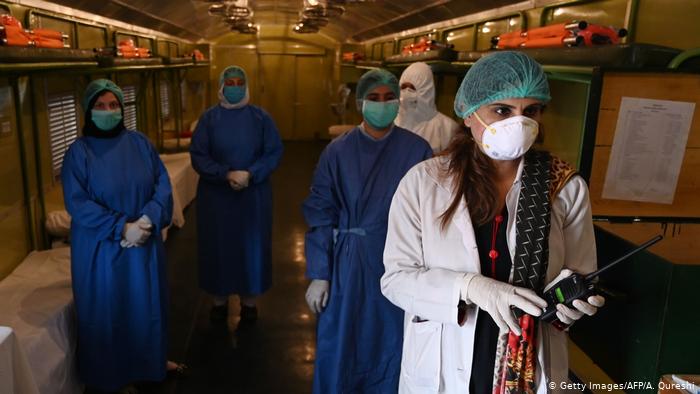 پاکستانی ہسپتال کورونا کے مریضوں سے بھر گئے، پاکستان میڈیکل ایسوسی ایشن