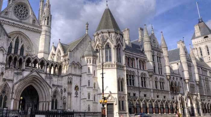 براڈ شیٹ اسکینڈل: سابق پراسیکیوٹر نیب کے بیٹے کا اعتراف