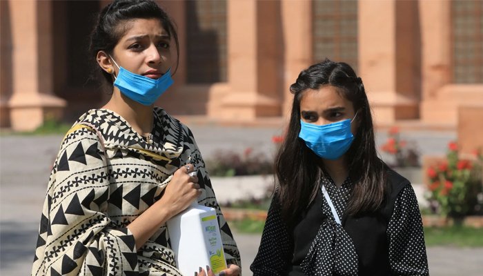 ملک میں کورونا سے اموات کی تعداد میں مسلسل دوسرے روز کمی