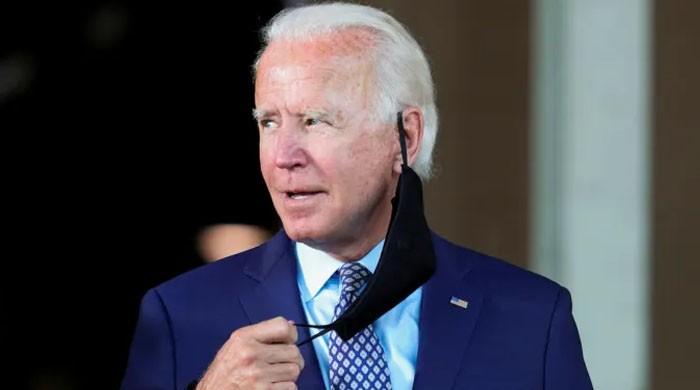 جوبائیڈن نے مسلم اکثریتی ممالک کے شہریوں پر پابندی کے خاتمے کے بل پر دستخط کر دیے