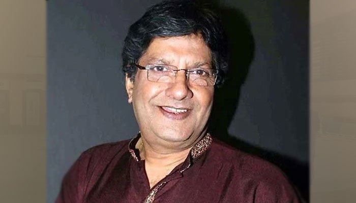 ورون کے چچا نے بالآخر بھتیجے کی شادی کی تاریخ کا اعلان کردیا