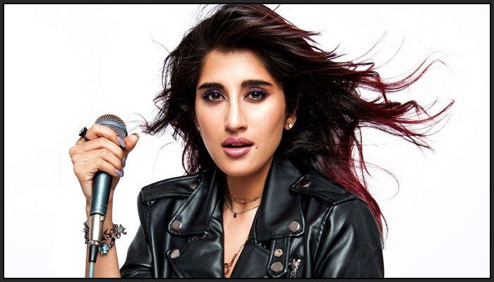 اقرباپروری کامیابی کی ضمانت نہیں ہے، اکاسا سنگھ