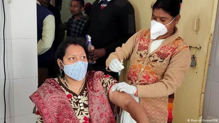 بھارت:عام شہریوں کے لیے یکم مارچ سے کووڈ ویکسینیشن شروع