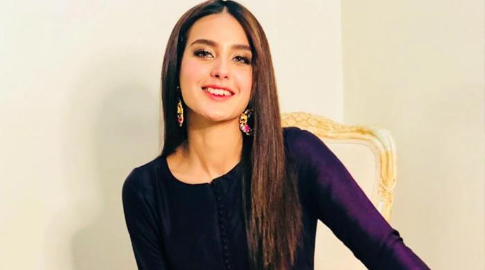 ٹوئٹر پر اداکارہ اقراء عزیز کا نام کیوں ٹرینڈ کر رہا ہے؟